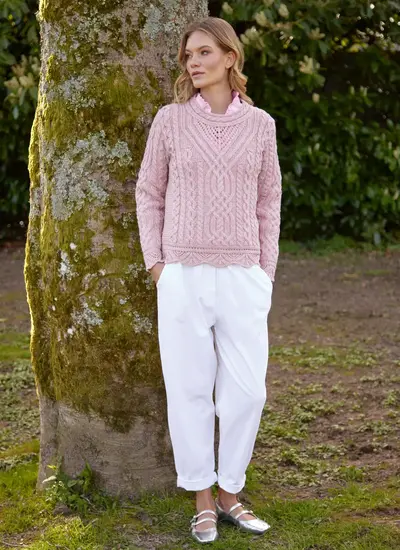 Supersoft Merino Wool Scallop Aran Sweater in Sky Pink
